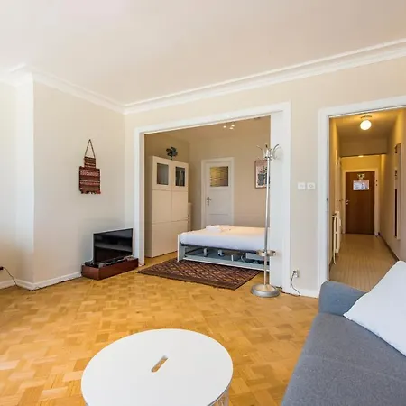 Seaview For 2 In