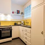 Seaview For 2 In Daire